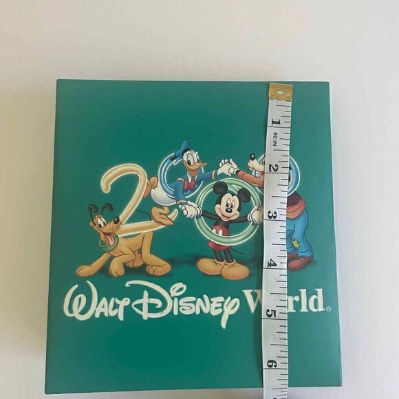 Disney World 2000's Millennium‎ Teal Blue Never Used Character Autograph Book - Picture 3 of 9